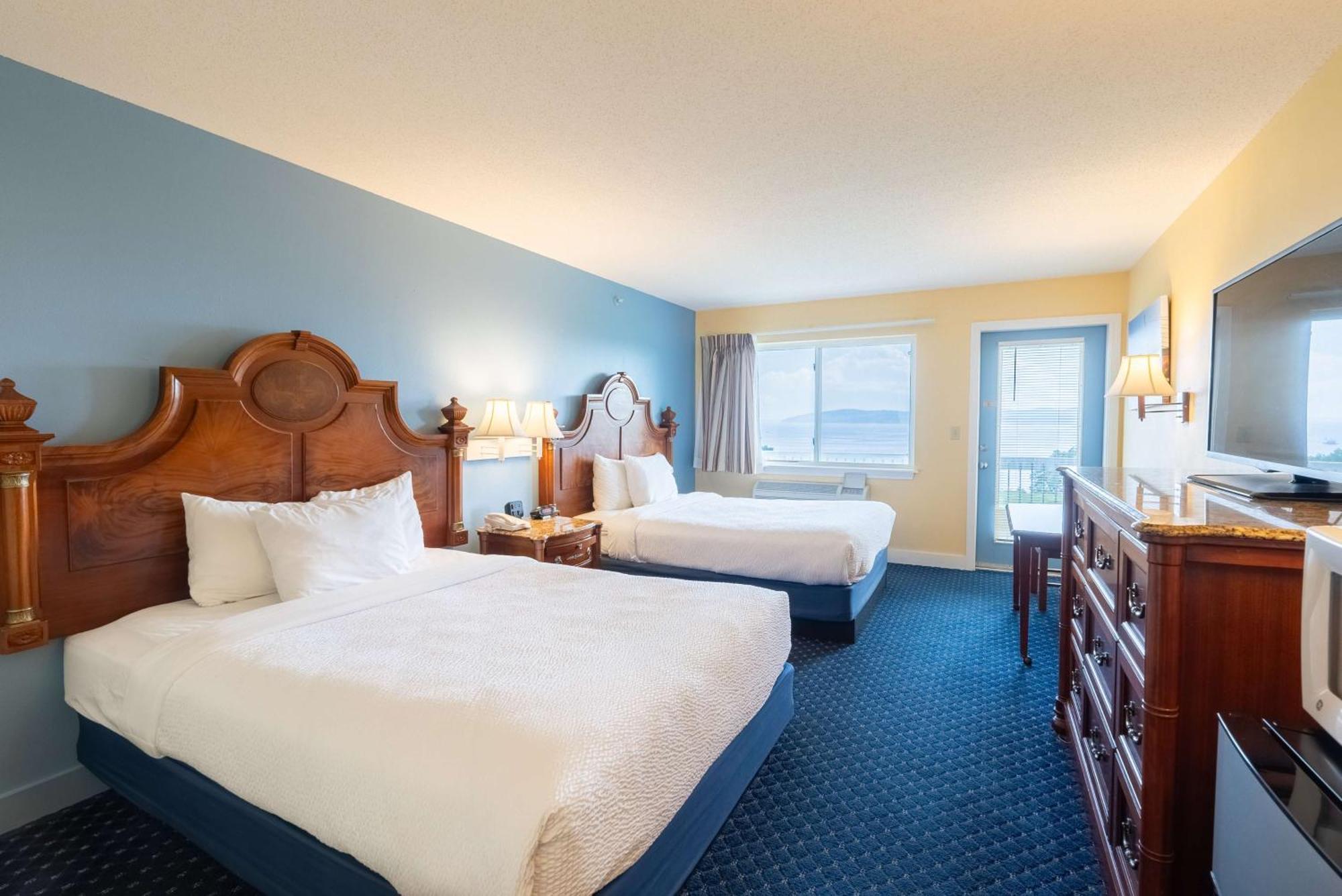 Fireside Inn, Ocean'S Edge Belfast Ngoại thất bức ảnh