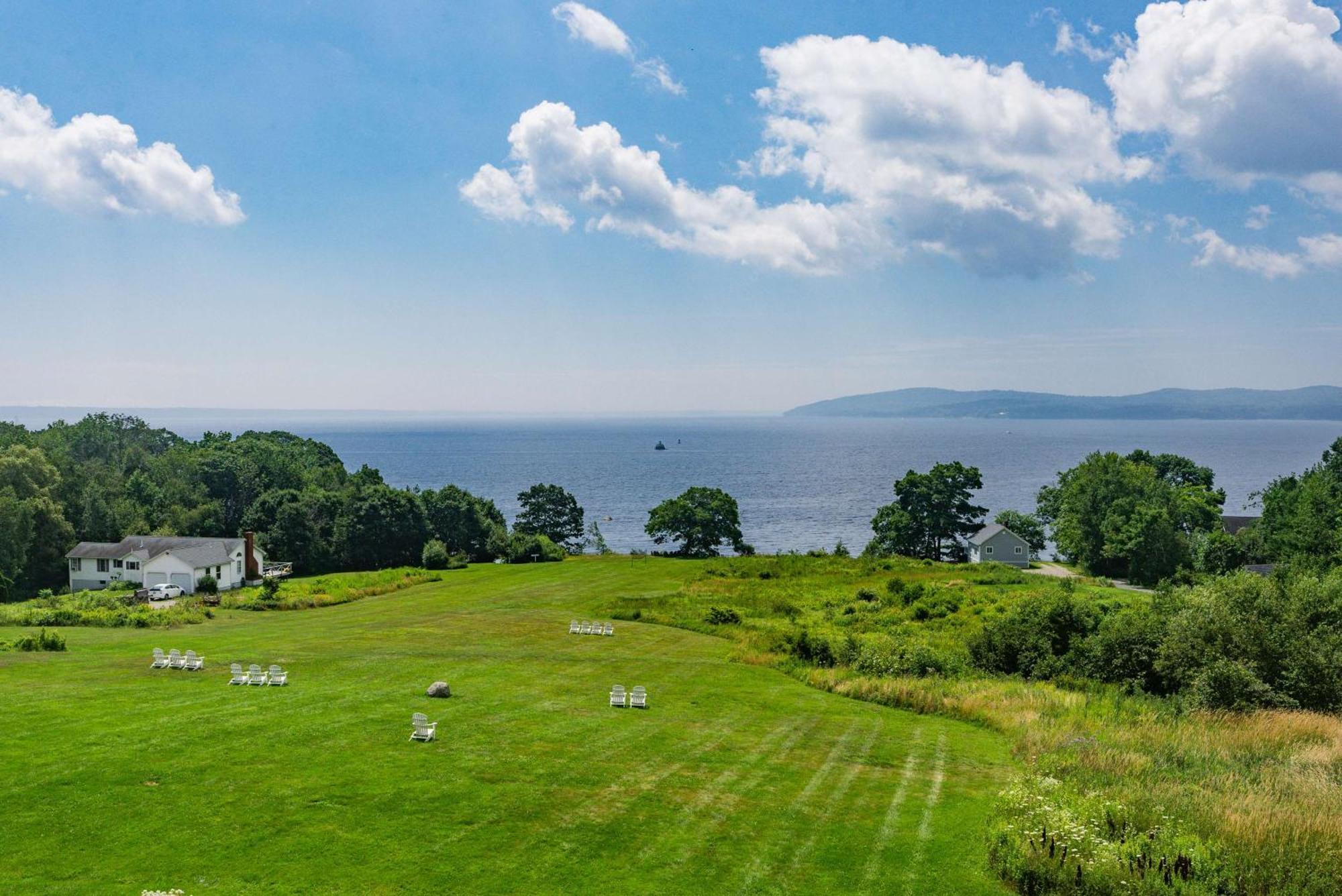 Fireside Inn, Ocean'S Edge Belfast Ngoại thất bức ảnh